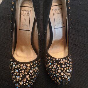 Beautiful Black Runway Stilletos - Desire by Jacobies